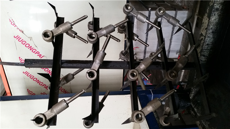 13鑄鐵(tiě)件電泳陶(tao)化